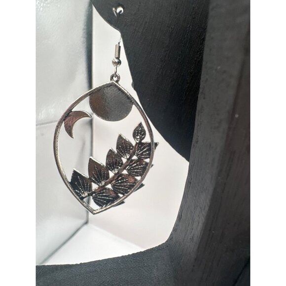2/$24 Boho Vintage Silver Leaf & Moon Drop Earrings With Turquoise Stone Accents - Picture 8 of 9